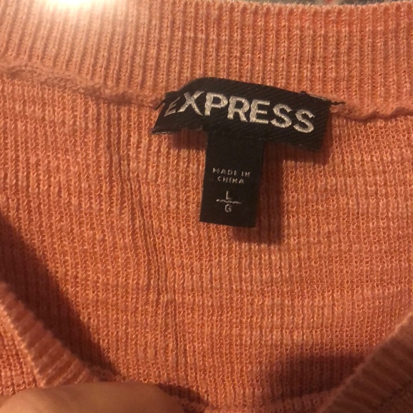 Open Ruffled Sleeve Sweater - Picture 4 of 6